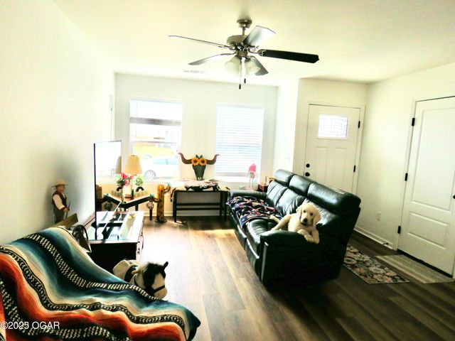 409 Eagle Edge Drive, Duenweg, MO 64841