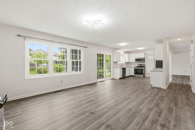 13461 Shakamac Drive, Carmel, IN 46032