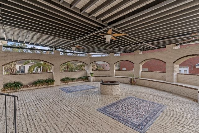 207 Royal Orleans Ct, Dothan, AL 36305