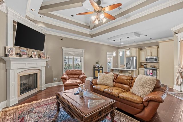 207 Royal Orleans Ct, Dothan, AL 36305