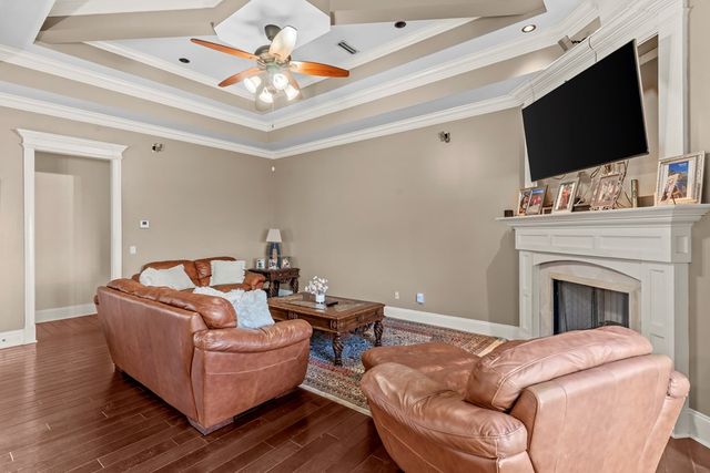 207 Royal Orleans Ct, Dothan, AL 36305