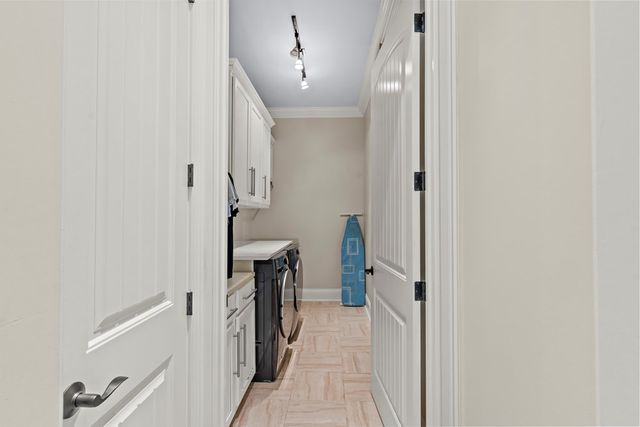 207 Royal Orleans Ct, Dothan, AL 36305