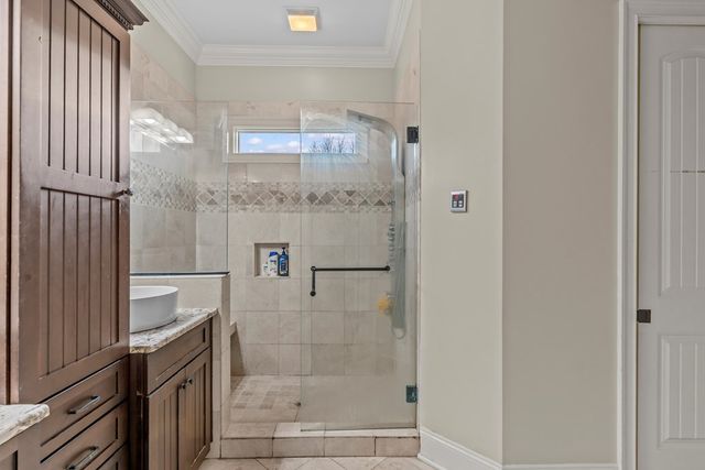 207 Royal Orleans Ct, Dothan, AL 36305