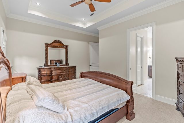 207 Royal Orleans Ct, Dothan, AL 36305