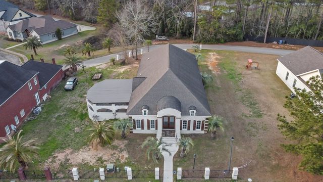 207 Royal Orleans Ct, Dothan, AL 36305