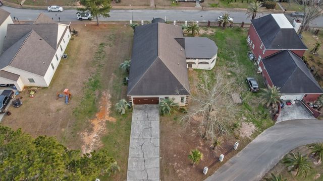 207 Royal Orleans Ct, Dothan, AL 36305