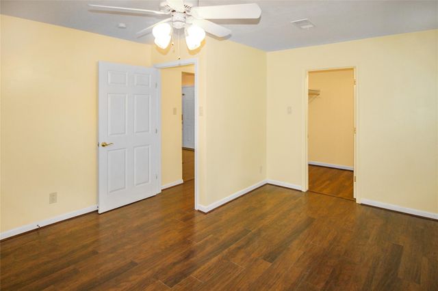 1106 Castle Hill Trail, Kingwood, TX 77339