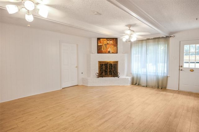 1106 Castle Hill Trail, Kingwood, TX 77339