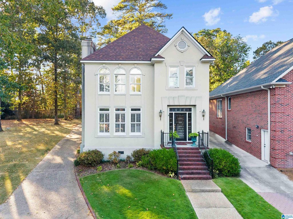 1291 DAVENTRY COURT, Vestavia Hills, AL 35243