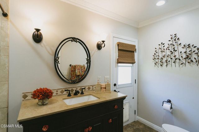 984 Harris Court, Thousand Oaks, CA 91362