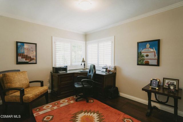 984 Harris Court, Thousand Oaks, CA 91362