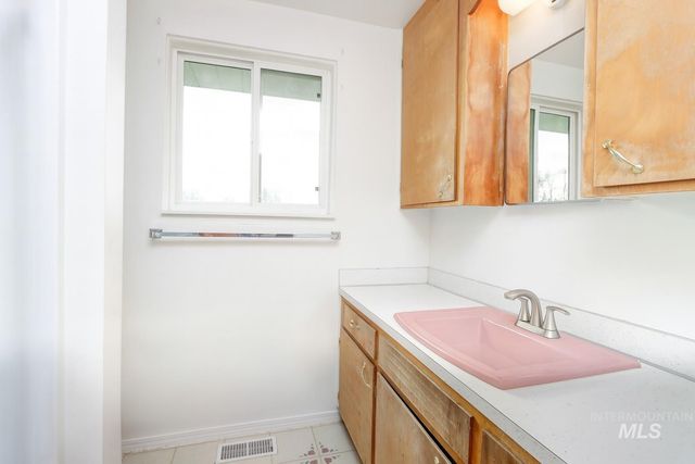 9215 Malad, Boise, ID 83709