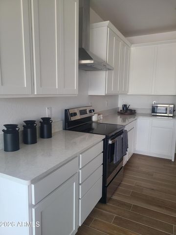 18374 W WEATHERBY Drive, Surprise, AZ 85374