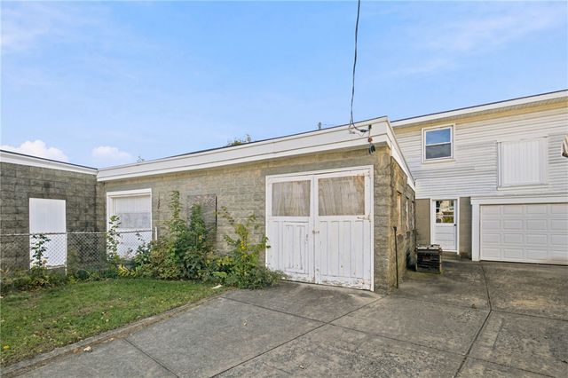 96 High Street, Cumberland, RI 02864