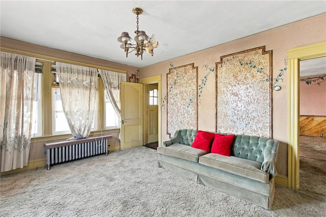 96 High Street, Cumberland, RI 02864