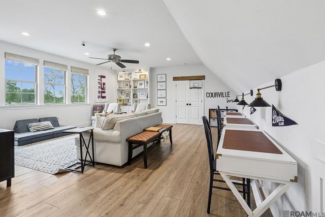 9597 Prairie Dunes Ct, Denham Springs, LA 70726