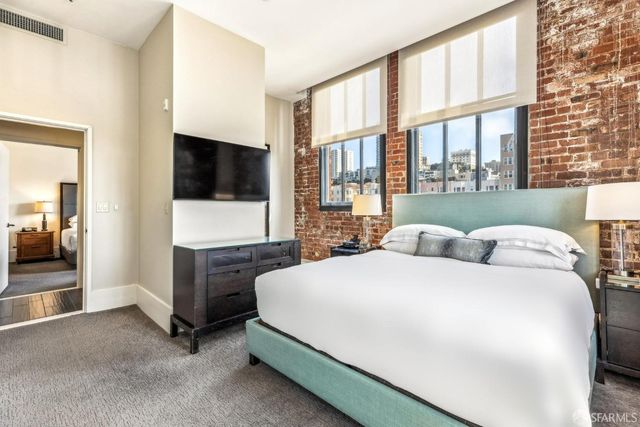 900 North Point Street 411, San Francisco, CA 94109
