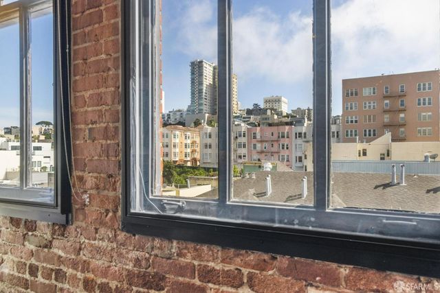 900 North Point Street 411, San Francisco, CA 94109