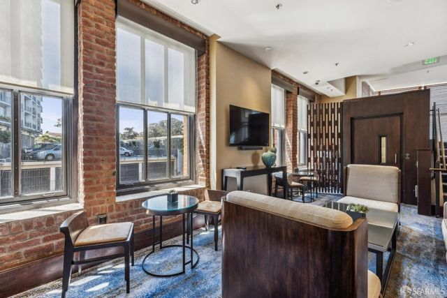 900 North Point Street 411, San Francisco, CA 94109
