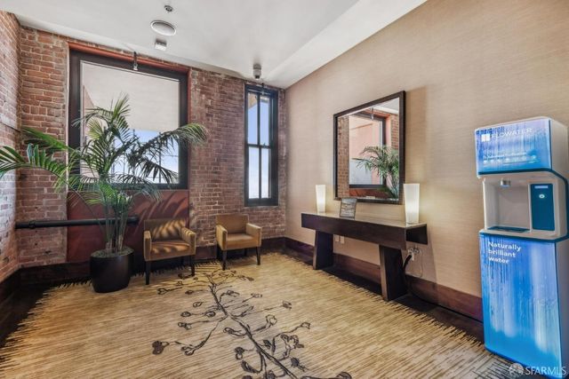 900 North Point Street 411, San Francisco, CA 94109