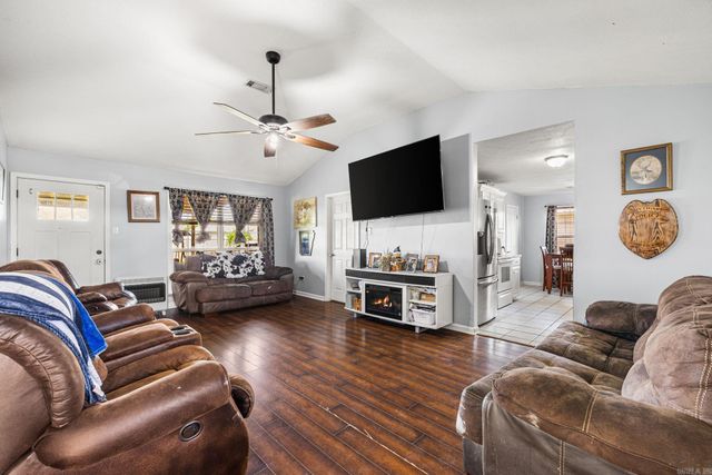 1508 Moon Road, Ward, AR 72176