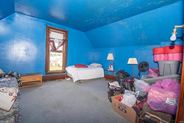 504 McLean Street, Ligonier, IN 46767