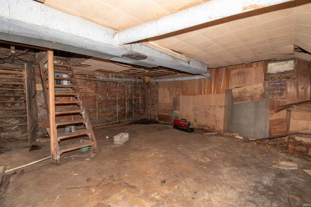 504 McLean Street, Ligonier, IN 46767