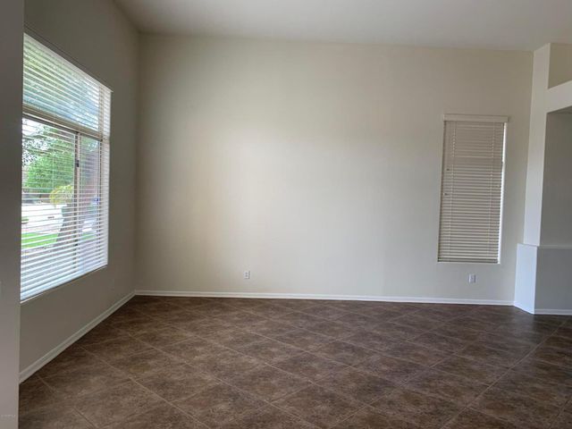 1530 W Thompson Way, Chandler, AZ 85286