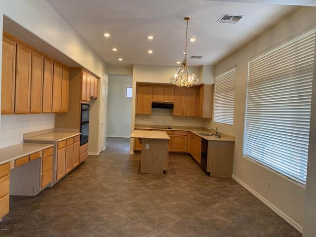 1530 W Thompson Way, Chandler, AZ 85286