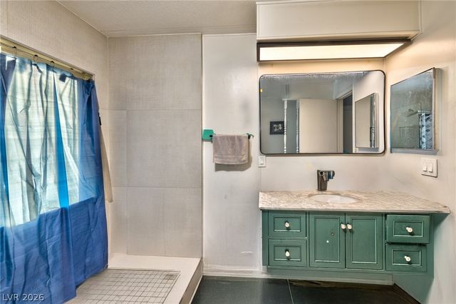 80 Vegas Valley Drive, Pahrump, NV 89048