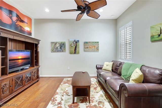 9508 Ironstone TER 201, Naples, FL 34120