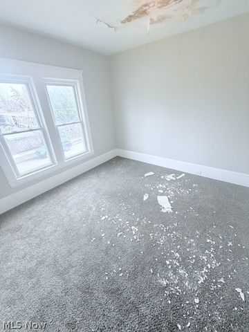 1284 W 85th Street, Cleveland, OH 44102