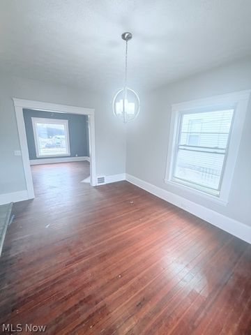 1284 W 85th Street, Cleveland, OH 44102