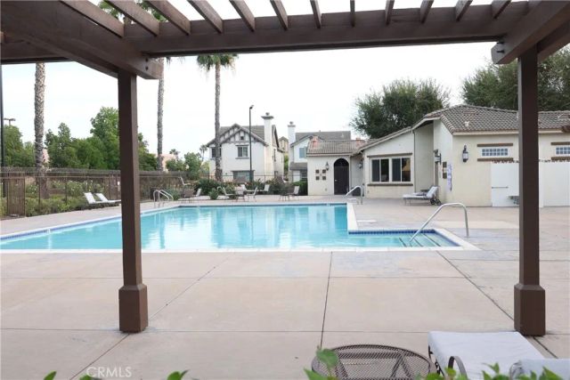 858 Calaveras, Corona, CA 92878