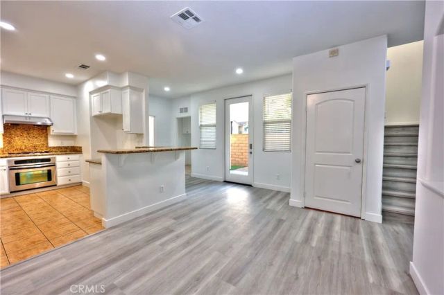 858 Calaveras, Corona, CA 92878