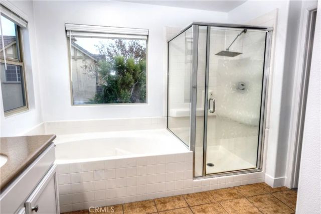 858 Calaveras, Corona, CA 92878