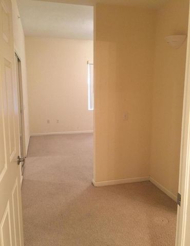 1610 Presidential Way B-305, West Palm Beach, FL 33401