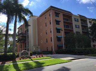 1610 Presidential Way B-305, West Palm Beach, FL 33401
