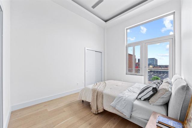 13119 Fowler Ave 8B, Flushing, NY 11355