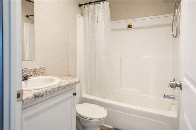 4121 Manor Millwood S Road, Waycross, GA 31503
