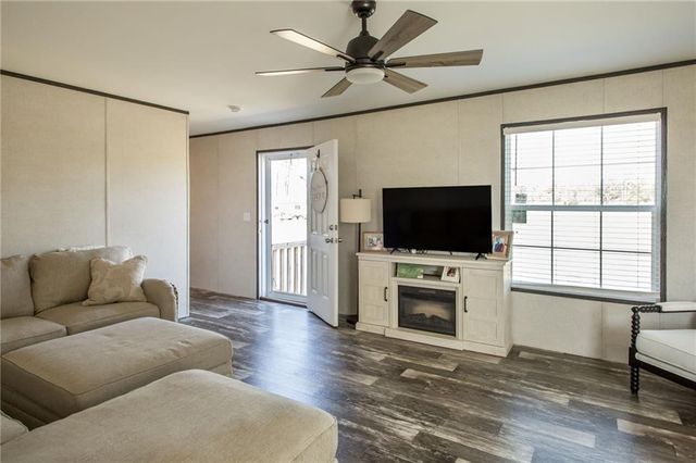 4121 Manor Millwood S Road, Waycross, GA 31503