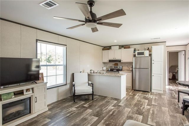 4121 Manor Millwood S Road, Waycross, GA 31503