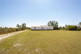 4121 Manor Millwood S Road, Waycross, GA 31503