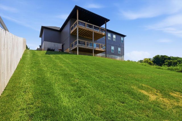 518 Cherokee Court, Rogersville, MO 65742