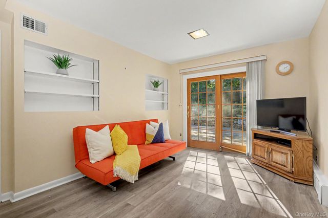 132 Laurel Avenue, Larchmont, NY 10538