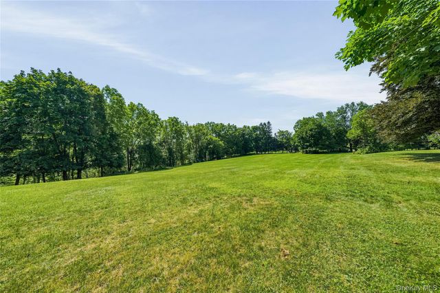 130 Cromwell Hill Road, Monroe, NY 10950