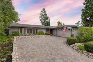 1370 Cresthaven Drive, Pasadena, CA 91105