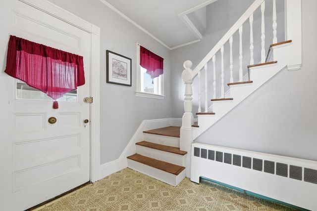 163 Sylvan St, Malden, MA 02148