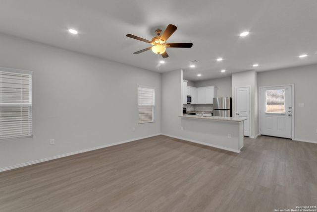 6734 Summer Fest Dr Unit 120, San Antonio, TX 78244
