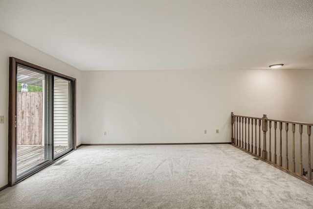 404 Pleasant Drive, Hastings, MN 55033